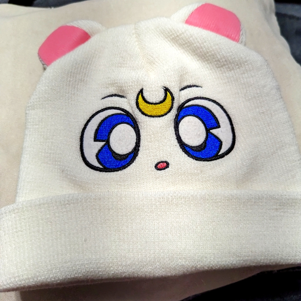 Sailor Moon Artemis Beanie